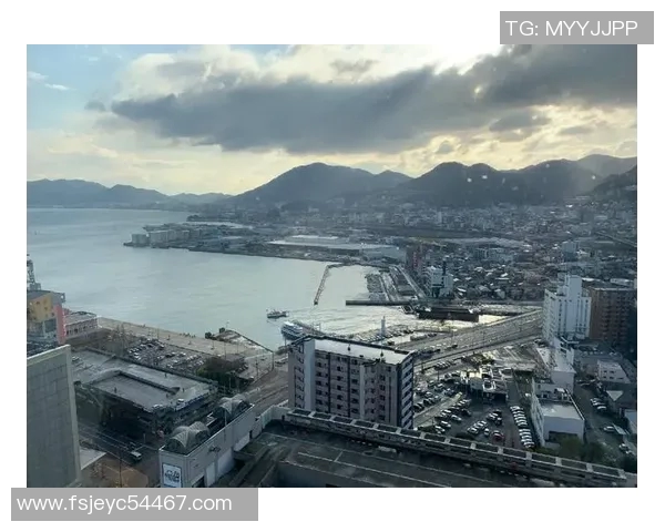 北九州与长崎的魅力对决探索两座城市的文化与风景之美